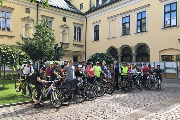 Pielgrzymka rowerowa do bł. Karoliny - cz. 1 