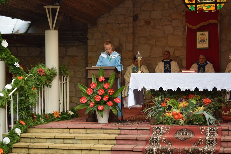 Maryjne świętowanie w Sulisławicach 