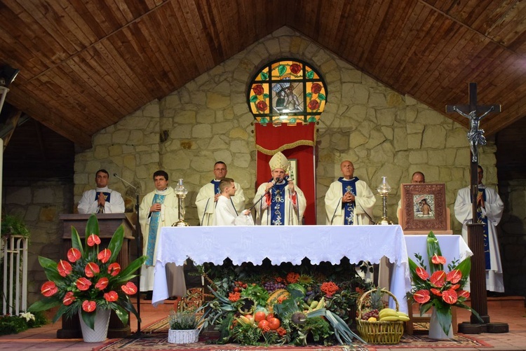 Maryjne świętowanie w Sulisławicach 