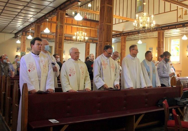 Śluby zakonne u kamilianów w Taciszowie  