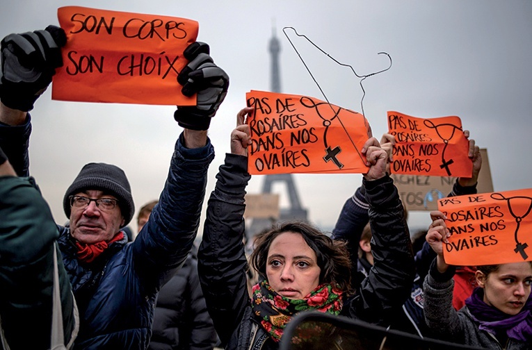 Demonstracja zwolenników dalszego ułatwienia aborcji we Francji.