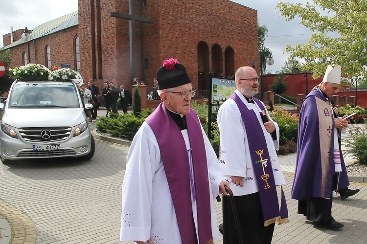 ​Uroczystości pogrzebowe śp. ks. prałata Leszka Wodza