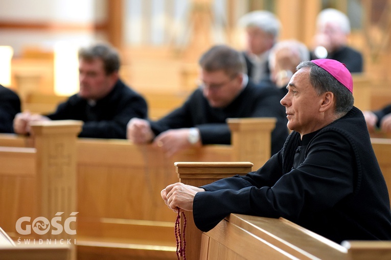 Spotkanie ze Słowem przed ingresem - dzień 1