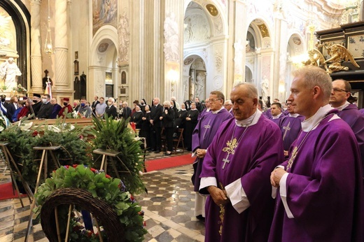 Środowisko akademickie żegna kard. Mariana Jaworskiego