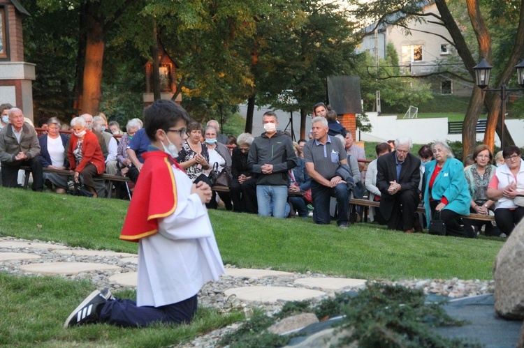 Tarnów. Poświęcenie Kalwarii Krzyskiej