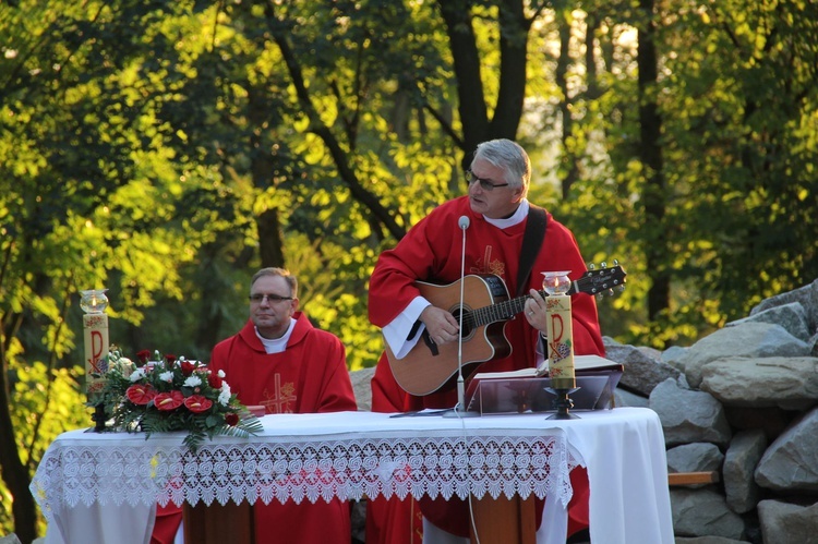 Tarnów. Poświęcenie Kalwarii Krzyskiej