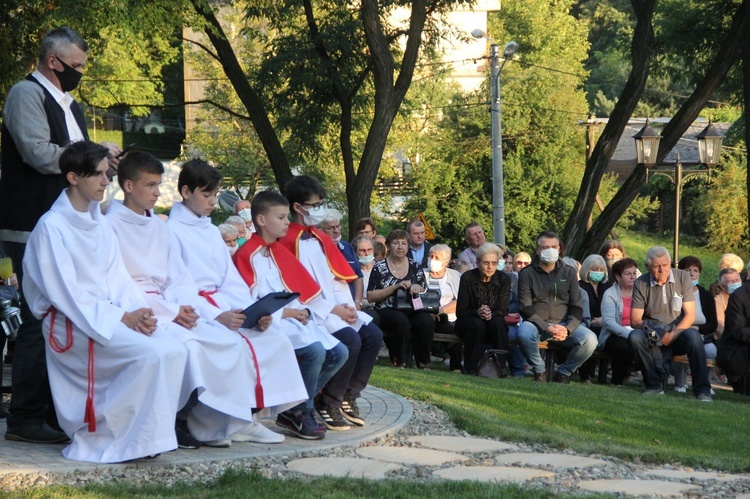 Tarnów. Poświęcenie Kalwarii Krzyskiej