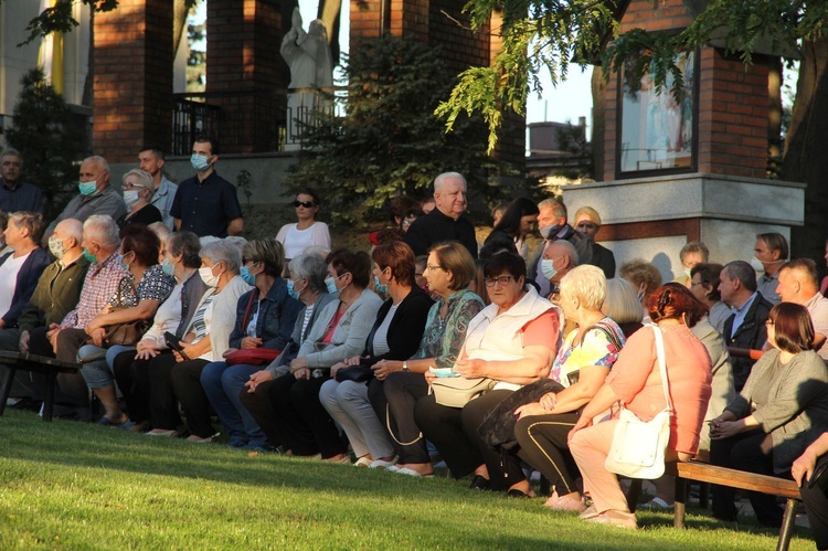 Tarnów. Poświęcenie Kalwarii Krzyskiej