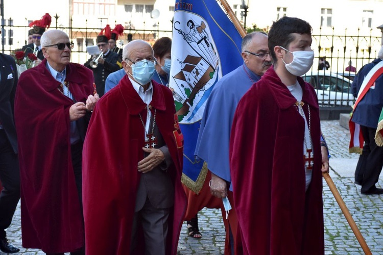 Uroczyste objęcie katedry biskupiej przez bp. Marka Mendyka