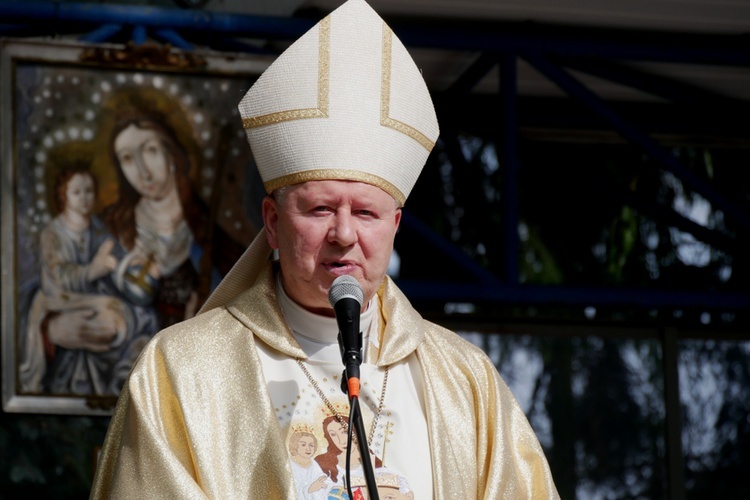 Archidiecezjalno-samorządowe dożynki w Trąbkach Wielkich