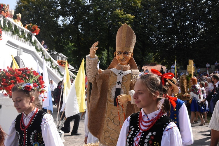 Zawada - żniwna parada