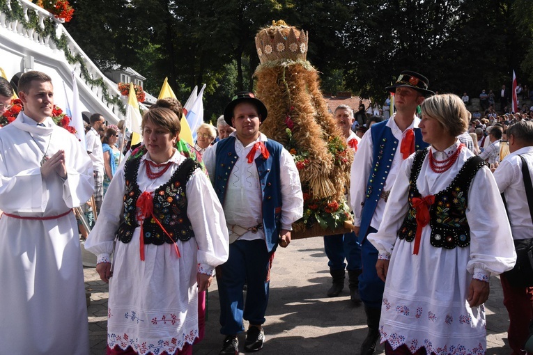 Zawada - żniwna parada