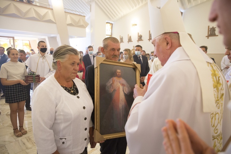 Konsekracja świątyni w Ostrówku