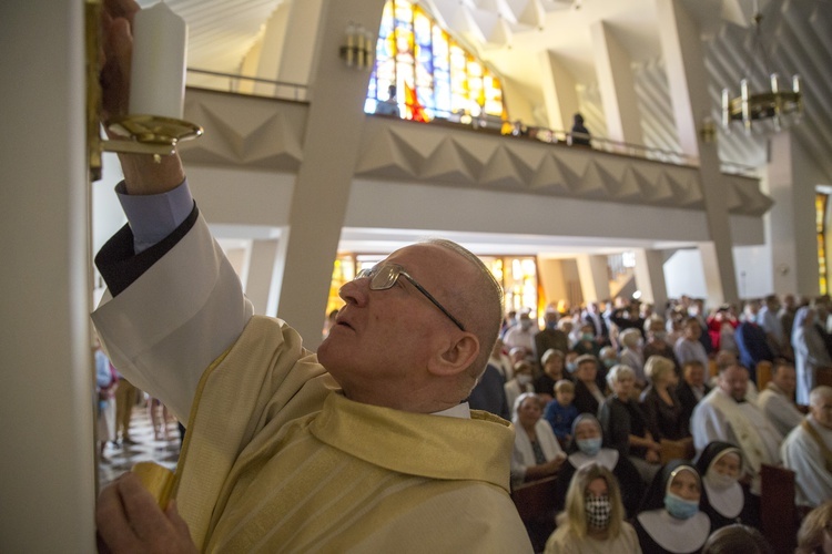 Konsekracja świątyni w Ostrówku