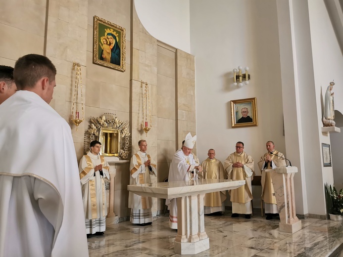 Konsekracja świątyni w Ostrówku