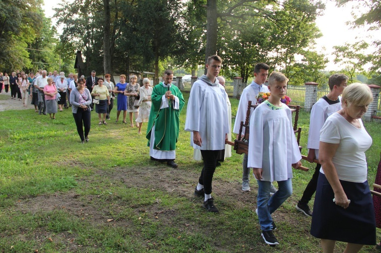 Lipiny. Peregrynacja relikwii św. Anioła
