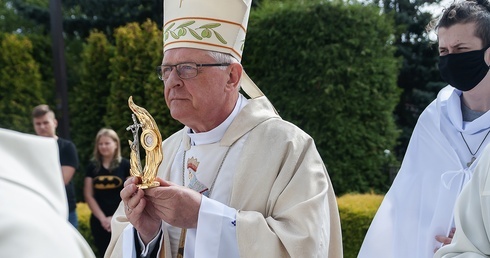 Bp Dajczak: Łzy Matki zobowiązują Trzciankę 