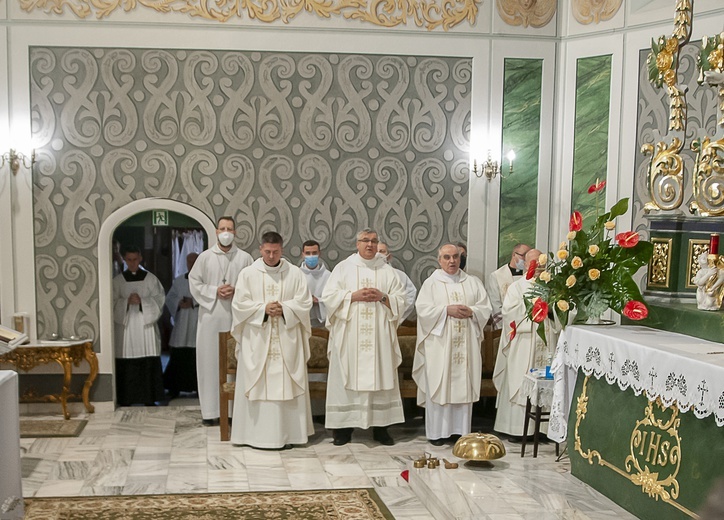 Jubileusz trzcianeckich saletynów, cz. 1