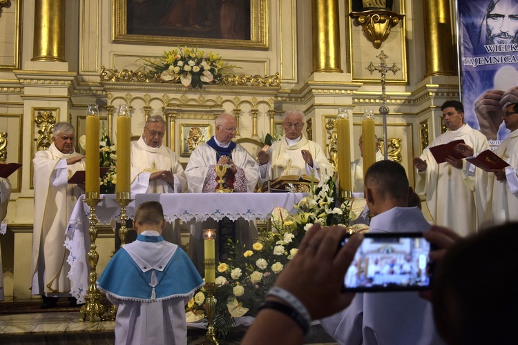 Odpust i odznaczenia w Tymbarku