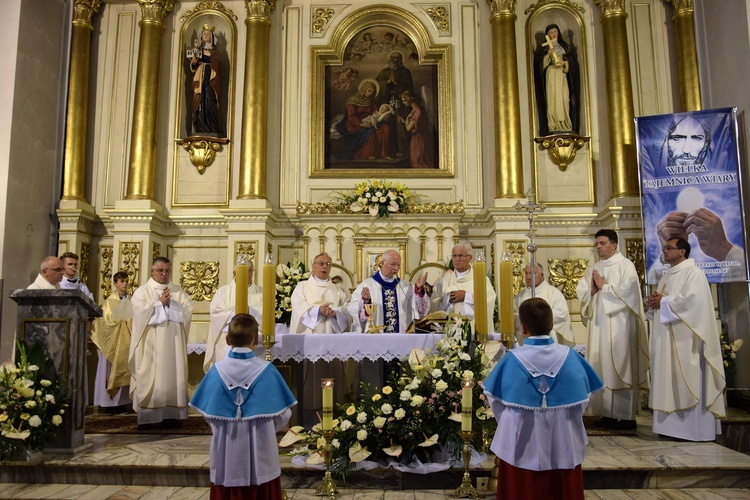 Odpust i odznaczenia w Tymbarku