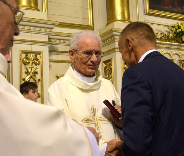 Odpust i odznaczenia w Tymbarku