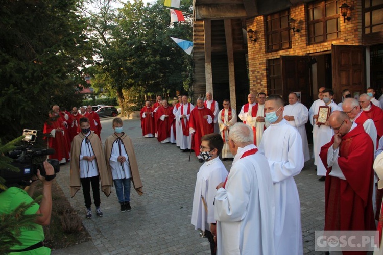 50 lat parafii pw. Podwyższenia Krzyża Świętego w Zielonej Górze