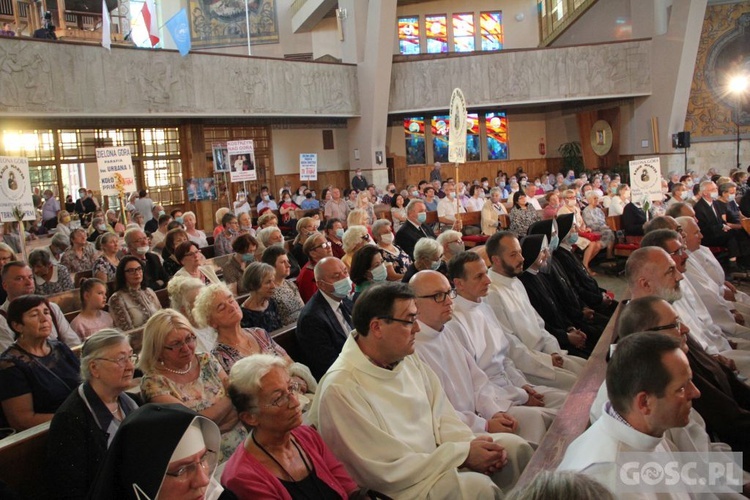 50 lat parafii pw. Podwyższenia Krzyża Świętego w Zielonej Górze