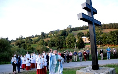 Królowa Górna. Karawaka w boskim kolorze