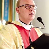 – Przez siedem lat setki tysięcy Polaków przyjęły szkaplerz św. Michała Archanioła – mówi ks. Jacek Majbrodzki CSM.