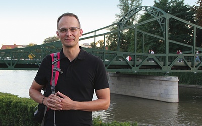 Adrian Gruszewski  – inicjator wrocławskiej grupy.