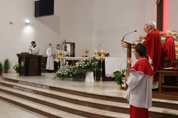 Odpust w wałbrzyskiej Parafii Podwyższenia Krzyża Świętego