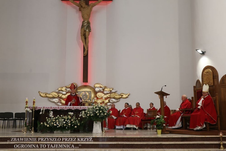 Odpust w wałbrzyskiej Parafii Podwyższenia Krzyża Świętego