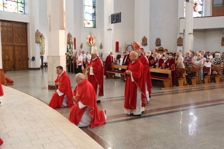 Odpust w wałbrzyskiej Parafii Podwyższenia Krzyża Świętego