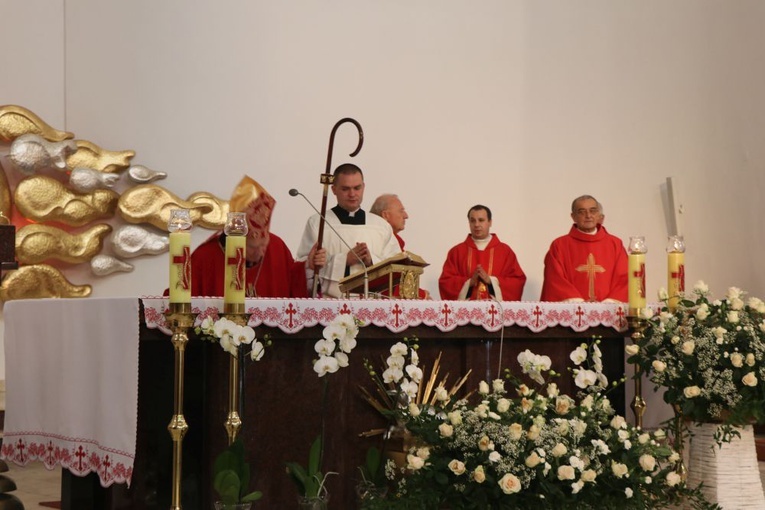 Odpust w wałbrzyskiej Parafii Podwyższenia Krzyża Świętego