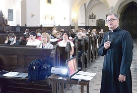 ▲	Spotkanie poprowadził diecezjalny duszpasterz. 