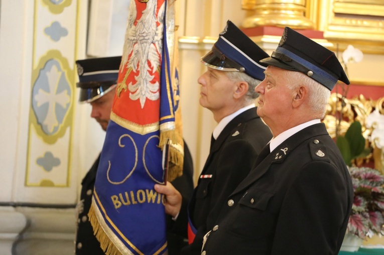 Ostatnie pożegnanie śp. ks. Edwarda Brączka w Bulowicach