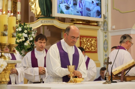 Ostatnie pożegnanie śp. ks. Edwarda Brączka w Bulowicach