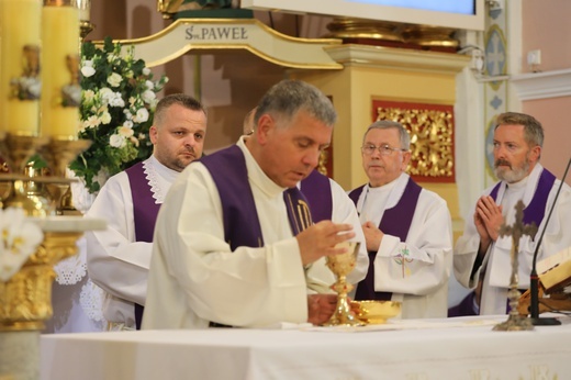 Ostatnie pożegnanie śp. ks. Edwarda Brączka w Bulowicach