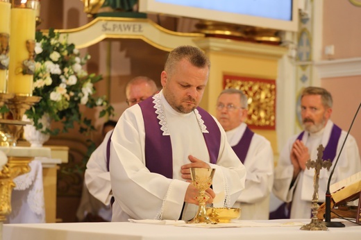 Ostatnie pożegnanie śp. ks. Edwarda Brączka w Bulowicach