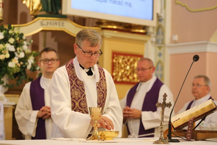 Ostatnie pożegnanie śp. ks. Edwarda Brączka w Bulowicach