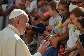 4 października publikacja trzeciej encykliki papieża Franciszka