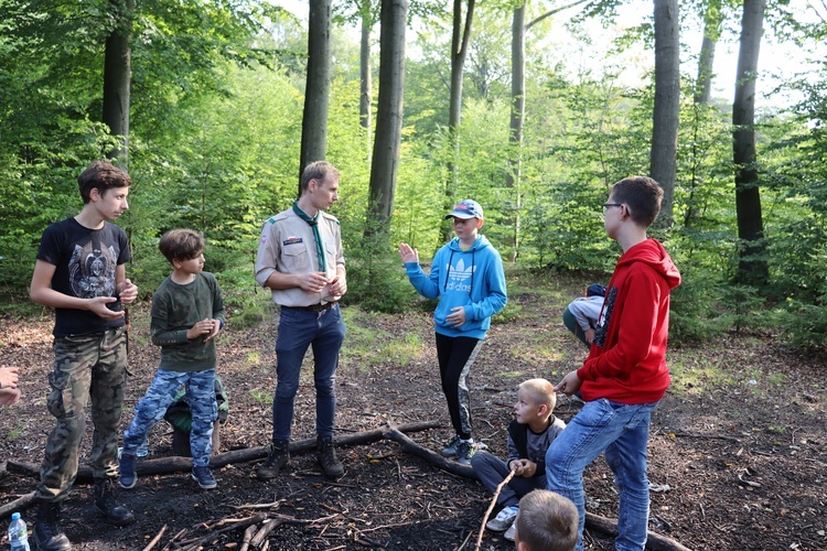 Pierwsze zbiórki elbląskich skautów