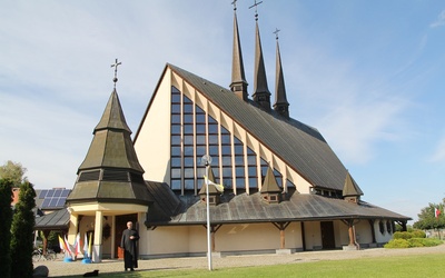 Wkrótce poświęcenie kościoła w Skarbimierzu