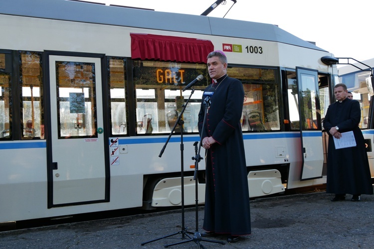 Księża patronują gdańskim tramwajom