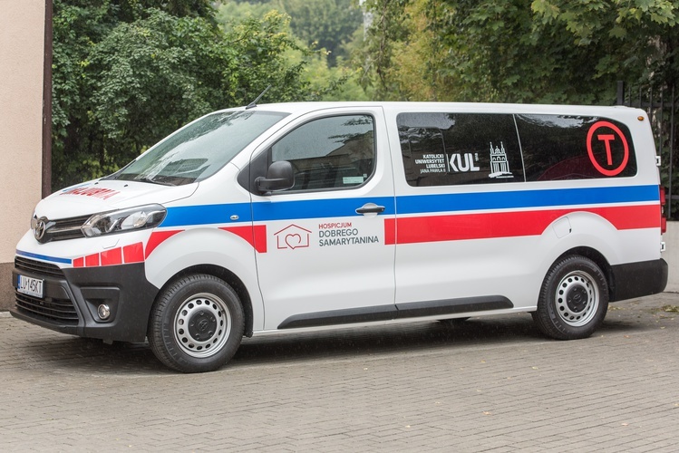 Ambulans dla pacjentów Hospicjum Dobrego Samarytanina