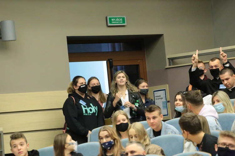 Warsztaty "Młodzi na progu"