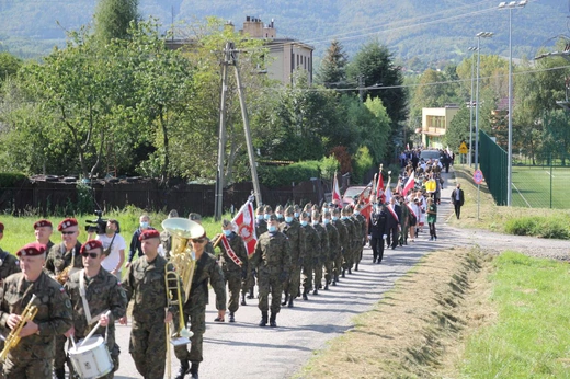 Pogrzeb ppor. Mieczysława Kozłowskiego - Żołnierza Niezłomnego - w Rzykach