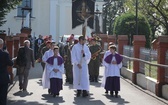 Pogrzeb ppor. Mieczysława Kozłowskiego - Żołnierza Niezłomnego - w Rzykach