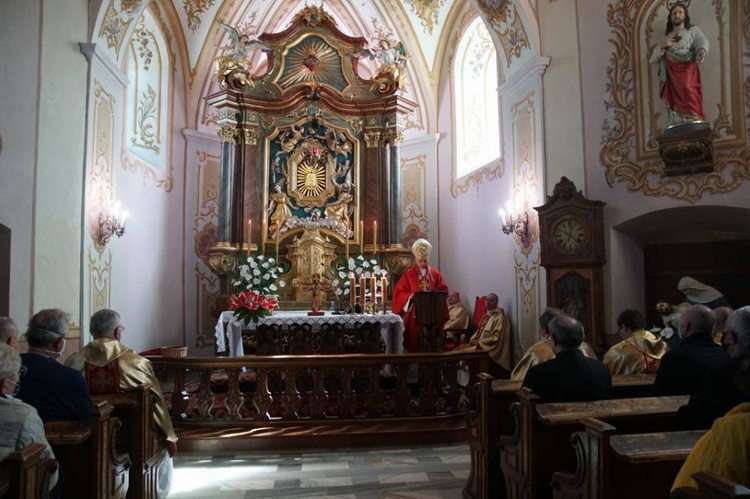 Poświęcenie tablicy pamiątkowej poświęconej bł. ks. Gerhardowi Hirschfelderowi