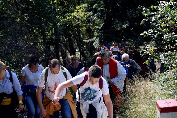 Zwardoń i Skalite - pierwsze transgraniczne nabożeństwo Drogi Krzyżowej - 2020